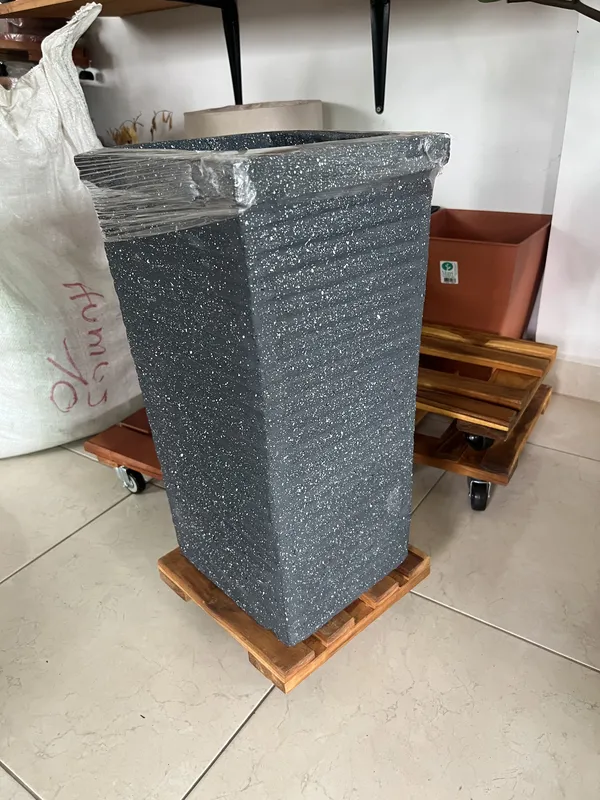 Cubo Delgado 50cm de alto x 26cm de ancho - Imagen 3